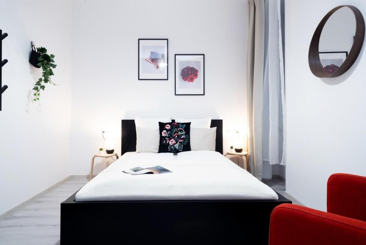 New Home At Exlusive Central Location Будапеща Екстериор снимка